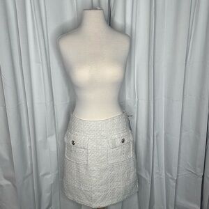 Elegant White Tweed Mini Skirt